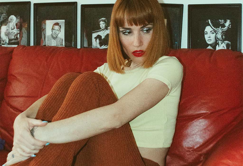 EXCLUSIF — Julianaa annonce la sortie de son 1er Album